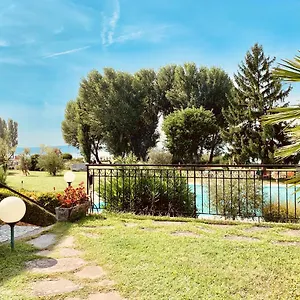 Angel Apt Sirmione